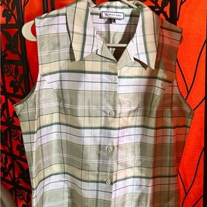 Travis Ayers Sleeveless Plaid Button-Down Top in Sage and White